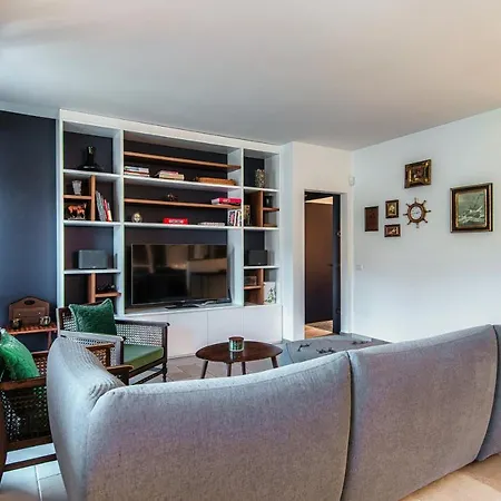 Blue - By Myhomeincomo Apartament *